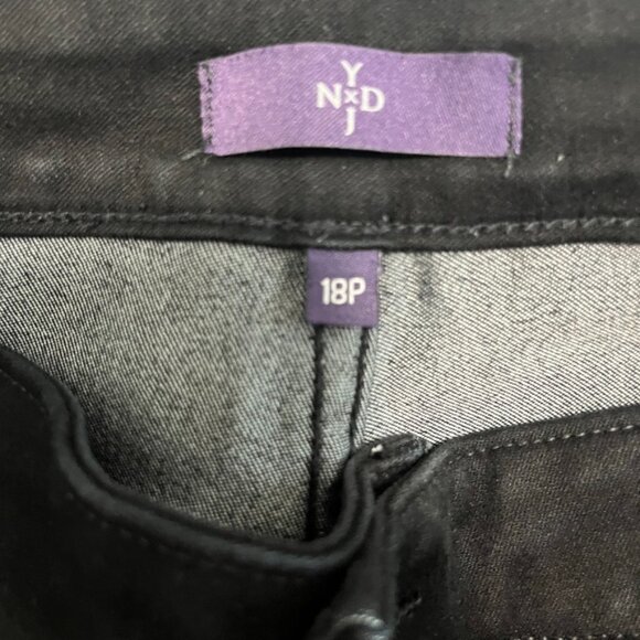 NYDJ Black Jeans Size 18 Petite - Picture 4 of 8